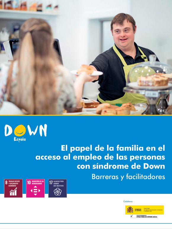 foto de una persona con síndrome de down trabajando